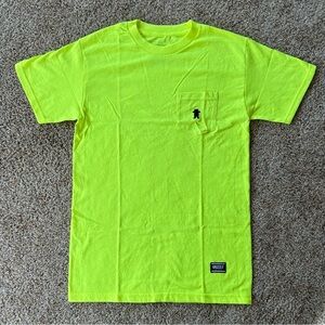 Grizzly ‘OG Bear’ Unisex Pocket Tee Shirt Size Small NWT​